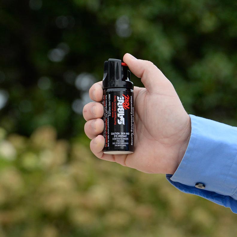 Sabre Red Pepper Spray - Police Strength - Tactical Series With Locking Top - Image 4